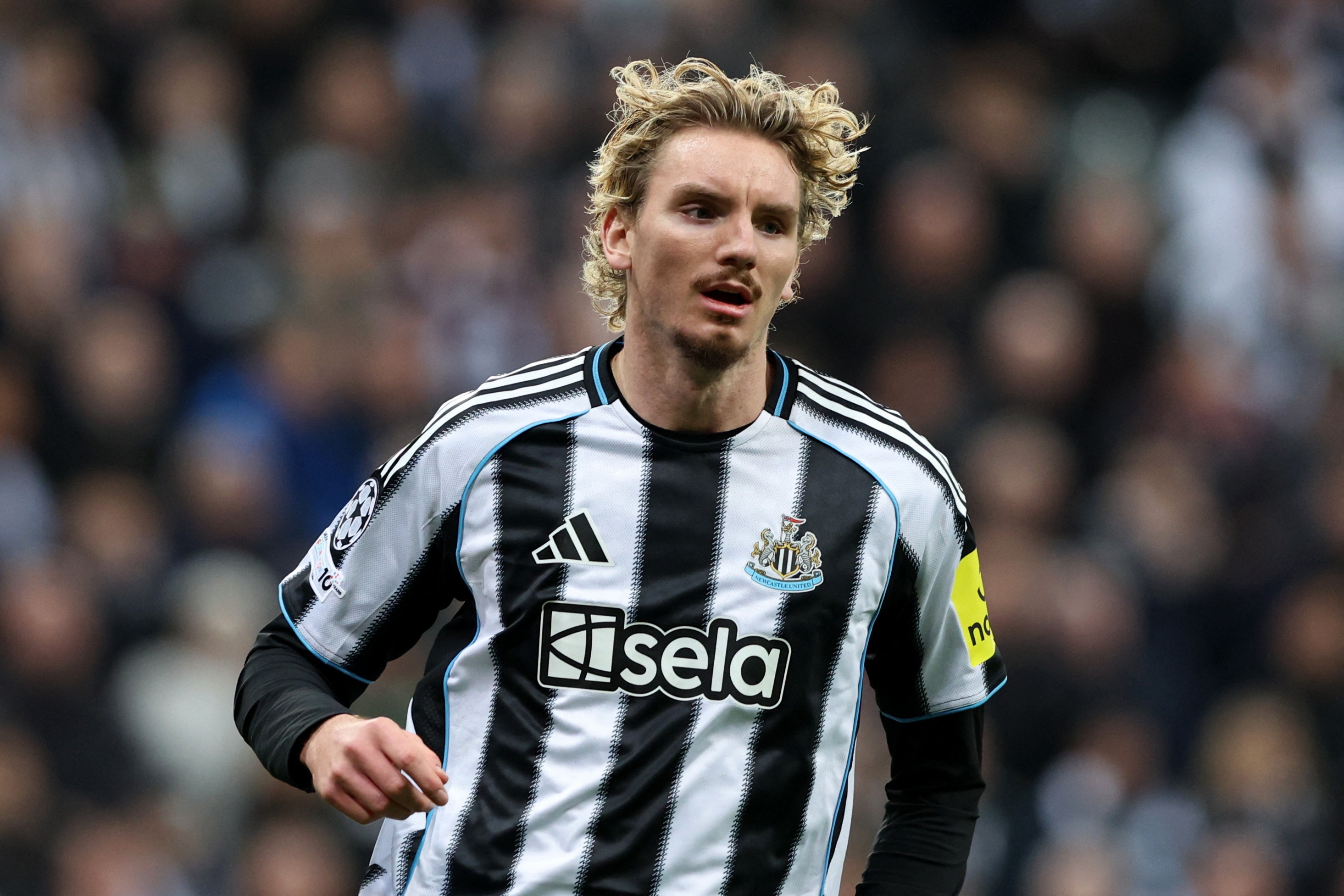 世界杯官方app下载中心-记者：沃尔特马德出战曼联存疑，麦利、克拉夫特、沙尔缺席