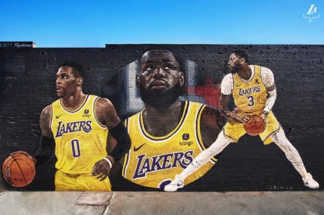 世界杯比赛在线观看地址-佩林卡:詹姆斯积极塑形 新赛季将全员接种疫苗